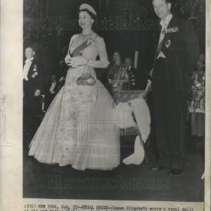1957 Press Photo Queen Elizabeth and Prince Phllip For Cheap