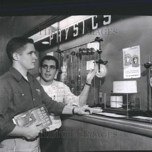 1957 Press Photo Park-River Forest High School Science 2025 Cheap Online