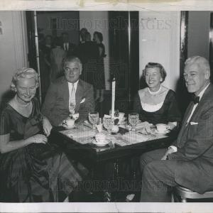 1957 Press Photo Mr. And Mrs. Walter Monroe and Mr. and Mrs. Paul Kimball Outlet For Sale