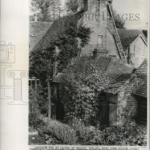 1959 Press Photo Paradise Lost and Paradise Regained cottage of John Milton Pay With Paypal Cheap Pice