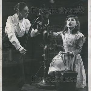 1959 Press Photo Play, "The Miracle Worker" In China