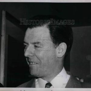 1959 Press Photo John Quinn posing for photo - nea57530 Cheap Pice Wholesale Pice