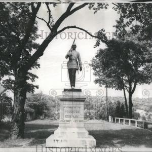 1957 Press Photo Citizens Houghton Civil War Cheap Low Pice Fee Shipping