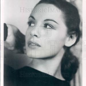 1957 Modern Dancer Pearl Lang Press Photo Shop For