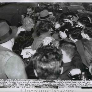 1956 Press Photo Wash DC President Eisenhower & HS students Sale Purchase