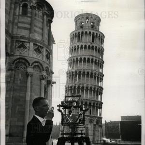 1965 Press Photo Leaning tower of Pisa Quality Free Shipping