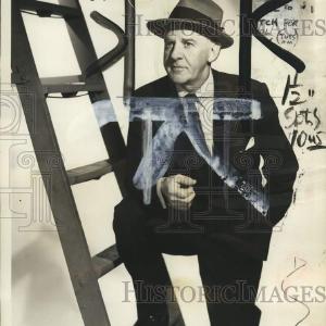 1956 Press Photo Walter Winchell in "The Walter Winchell Show" Discount Best Sale