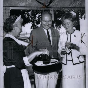 1965 Press Photo Mr. and Mrs. John B. Ford Free Shipping View