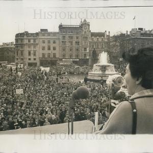 1965 Press Photo Ban-The-Bomb Marchers Easter Pilgrimage Outlet Great Deals