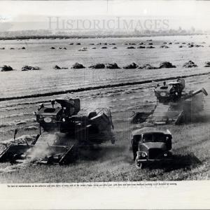 1961 Press Photo Harvesting Equipment on Farm, USSR Cheap Pice Outlet Sale