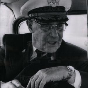 1961 Press Photo Allie Feldman Fire Cheif Discount Pices