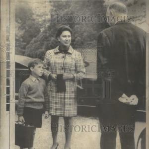 1969 Press Photo First Day Of School Fast Delivery Cheap Online