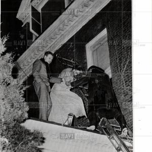 1961 Press Photo The Governor's house on fire Buy Cheap Best Wholesale