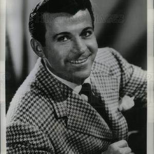 1960 Press Photo Dennis Day Irish-American Singer. Discount Footaction