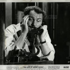 1965 Press Photo Robert Shaw The Luck Of Ginger Coffey - RRW89723 Shop For Online