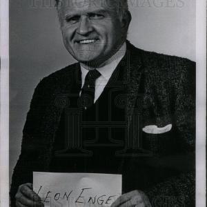 1969 Press Photo Actor Leon Enge Plays Merlyn Outlet New Arrival