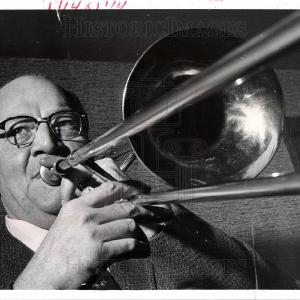 1956 Press Photo Pee Wee Hunt Trombone Band Dixieland Discount Nicekicks