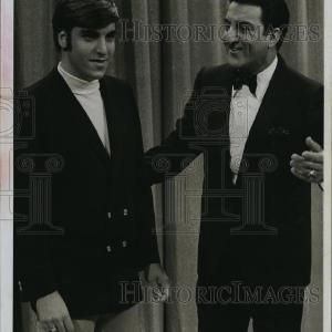 1956 Press Photo Danny Thomas with son, Tony, on "The Danny Thomas Hour" Best Place Online