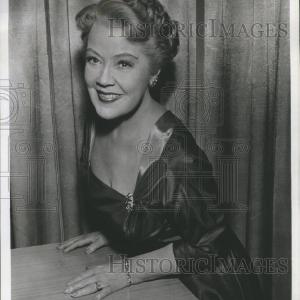 1956 Press Photo December Bride Cheap The Cheapest