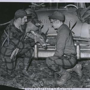 1956 Press Photo Deer Hunting In Michigan Perfect Sale Online