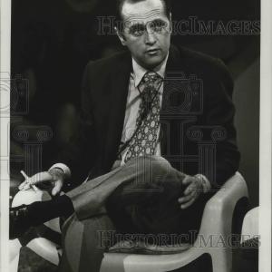 1970 Press Photo Comedian Bob Newhart Countdown Package Online