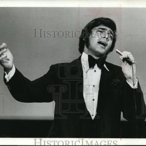 1970 Press Photo Engelbert Humperddinck, "The Engelbert Humperdinck Show" For Sale Free Shipping