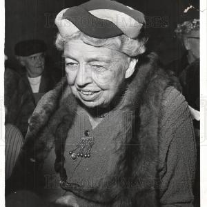 1958 Press Photo Eleanor Roosevelt Quality Original