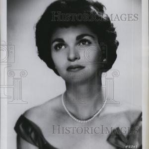 1963 Press Photo Regina Sarfaty, "Six Characters in Search of An Author" Discount Largest Supplier