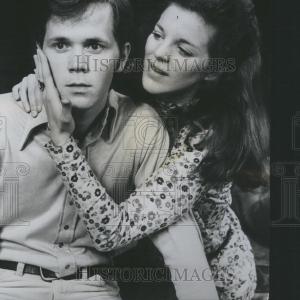 1970 Press Photo Butterfiles Are Free Wendel Burtton Clearance Low Pice