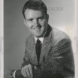 1964 Press Photo Jonathan Swift Outlet Pices