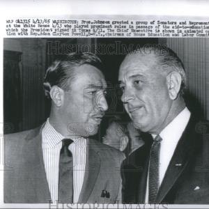 1964 Press Photo Adam Clayton Powell Outlet View