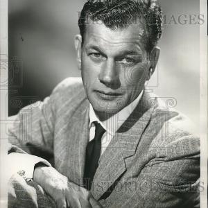 1956 Press Photo "On Trial" starring Joseph Cotten Cheap Best Pices