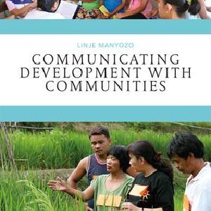 Communicating Development with Communities - Paperback / softback Cheap Low Cost