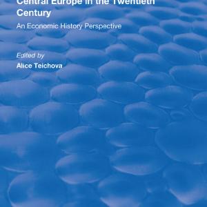 Central Europe in the Twentieth Century - Paperback / softback 2025 New