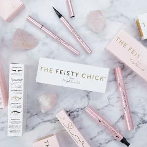 Winged Liner Set Specials Cheap In China