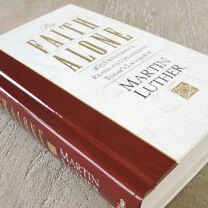 By Faith Alone: 365 Devotional Readings by Martin Luther Cheap Sale Geniue Stockist