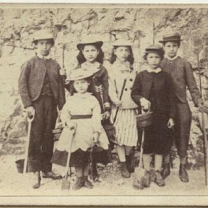 'Arthur, Dolly, Elinor, Kitty, Charlie, Dick' Portrait Print Professional