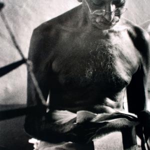 Apple Think Different - Mahatma Gandhi Clearance Official