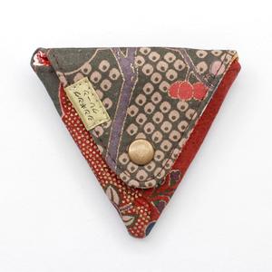 Pick and accessory triangle pouch (Pouch220111) Free Shipping Best