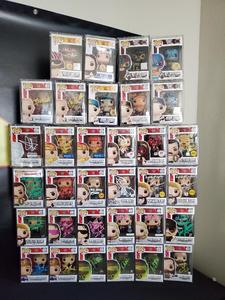 PKP's "All WWE Autographs & Grails" Guaranteed Overvalue Mystery Box Clearance Best