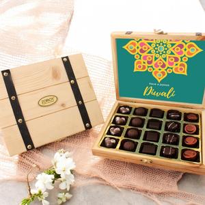 ZOROY Diwali Message Pine wood box with 20 assorted pralines For Sale Official Site