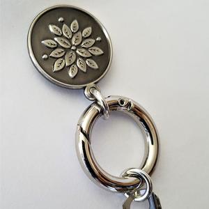 Round Flower Magnetic Badge / Eyeglass Holder Countdown Package Cheap Online