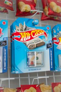 HOT CASH POCKET DOLLAR Looking For Sale Online