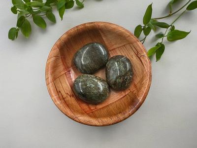 Chrysocolla Palm Stone Cheap Sale Outlet Locations