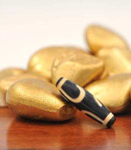 Rare Money Hook Dzi Bead Discount Collections