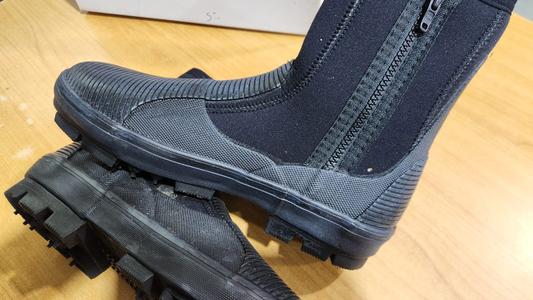 NAIL ROCK SHOE (BLACK) Big Discount Cheap Pice