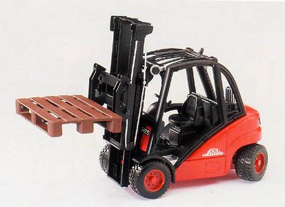 Linde H30D Fork Lift with Pallets Get Authentic