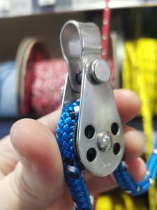 Single Pulley Block with Shackle accepts up to 6mm rope Buy Cheap 2025 Unisex