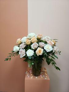 3 Dozen Roses in a vase Free Shipping Shop