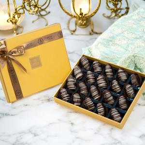 ZOROY Box of 20 Rocky Roasted Almond Dates - 300 Gm Sale 2025